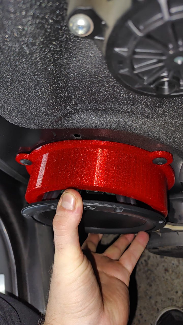 Адаптеры динамиков Audi A4 B6/B7 — 3D-печать, салон, ракурс 2 из 3