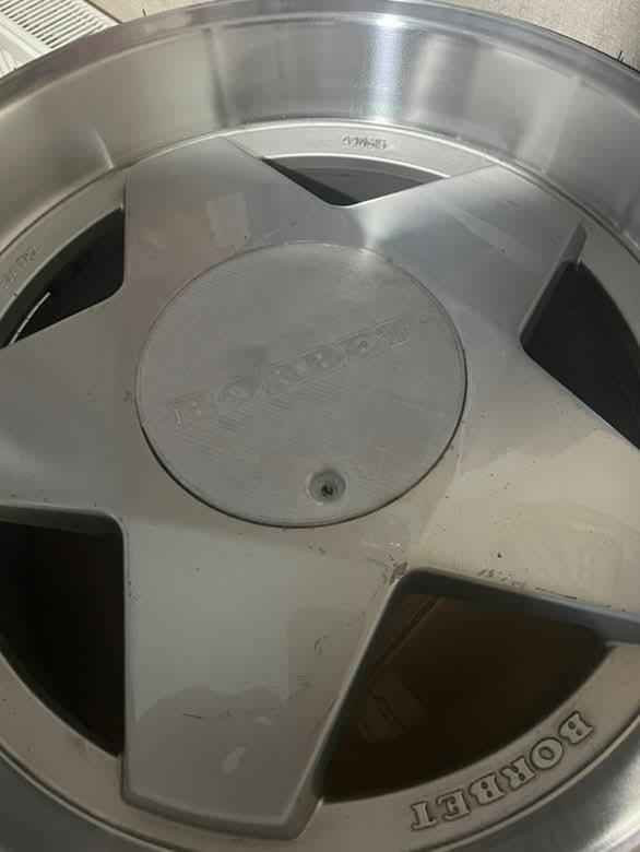 Центральная крышка диска Borbet — 3D-печать, кузов, ракурс 2 из 3