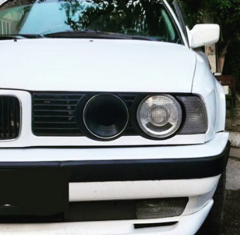 Холодный впуск воздуха для BMW E34/E30 (в фару, левая, правая сторона)