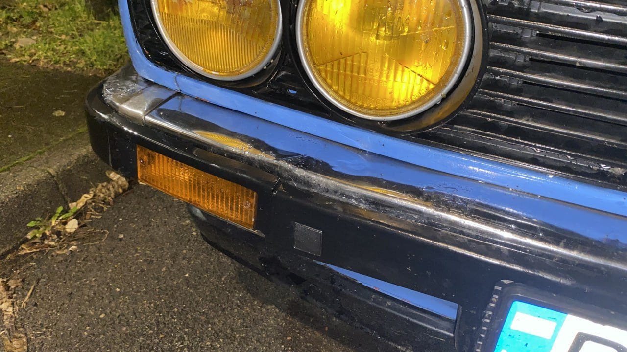 Крышка заглушки отверстия буксировочного крюка для BMW E30