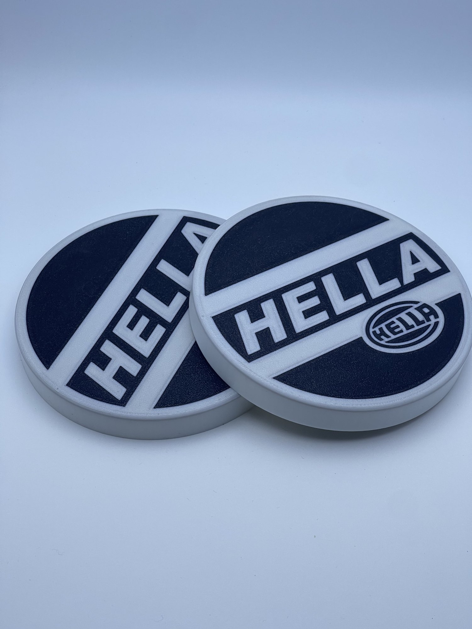 Крышки фар Hella для BMW E30 / E34 / E28 / E32 — 3D-печать, освещение, ракурс 2 из 5