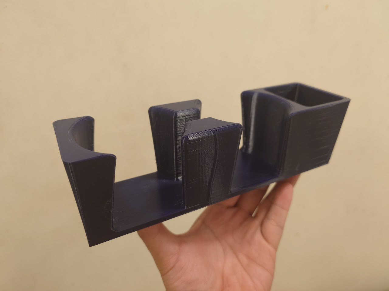 Подстаканник для BMW E34 (вместо кассетного держателя) — 3D-печать, салон, ракурс 2 из 6