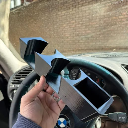 Подстаканник для BMW E36 (установка в центральный тоннель) — 3D-печать, салон, ракурс 3 из 3