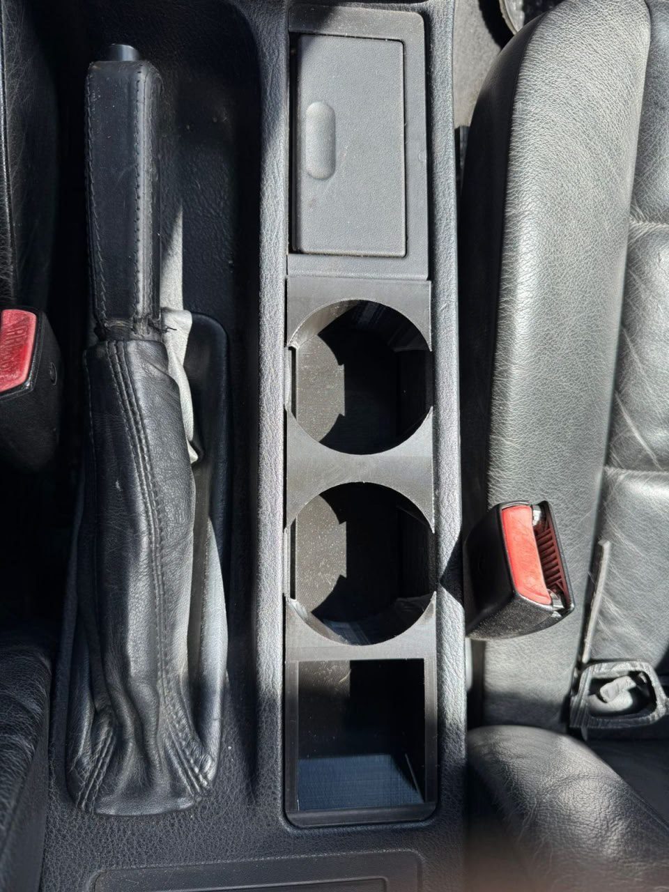 Подстаканник для BMW E36 (установка в центральный тоннель)
