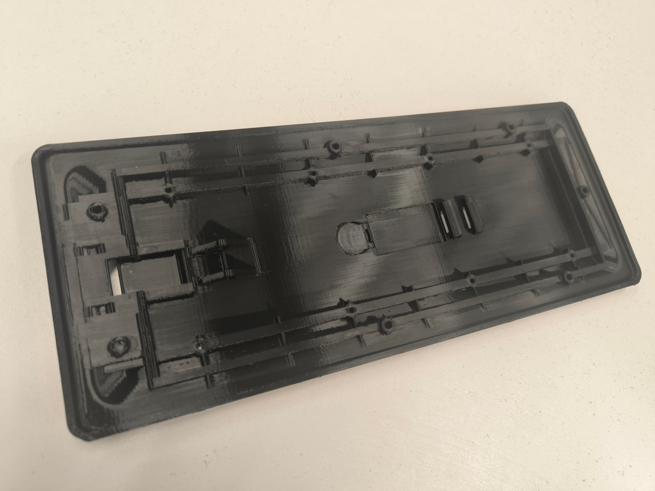 Крышка подлокотника Mercedes-Benz SL R129 — 3D-печать, салон, ракурс 5 из 5